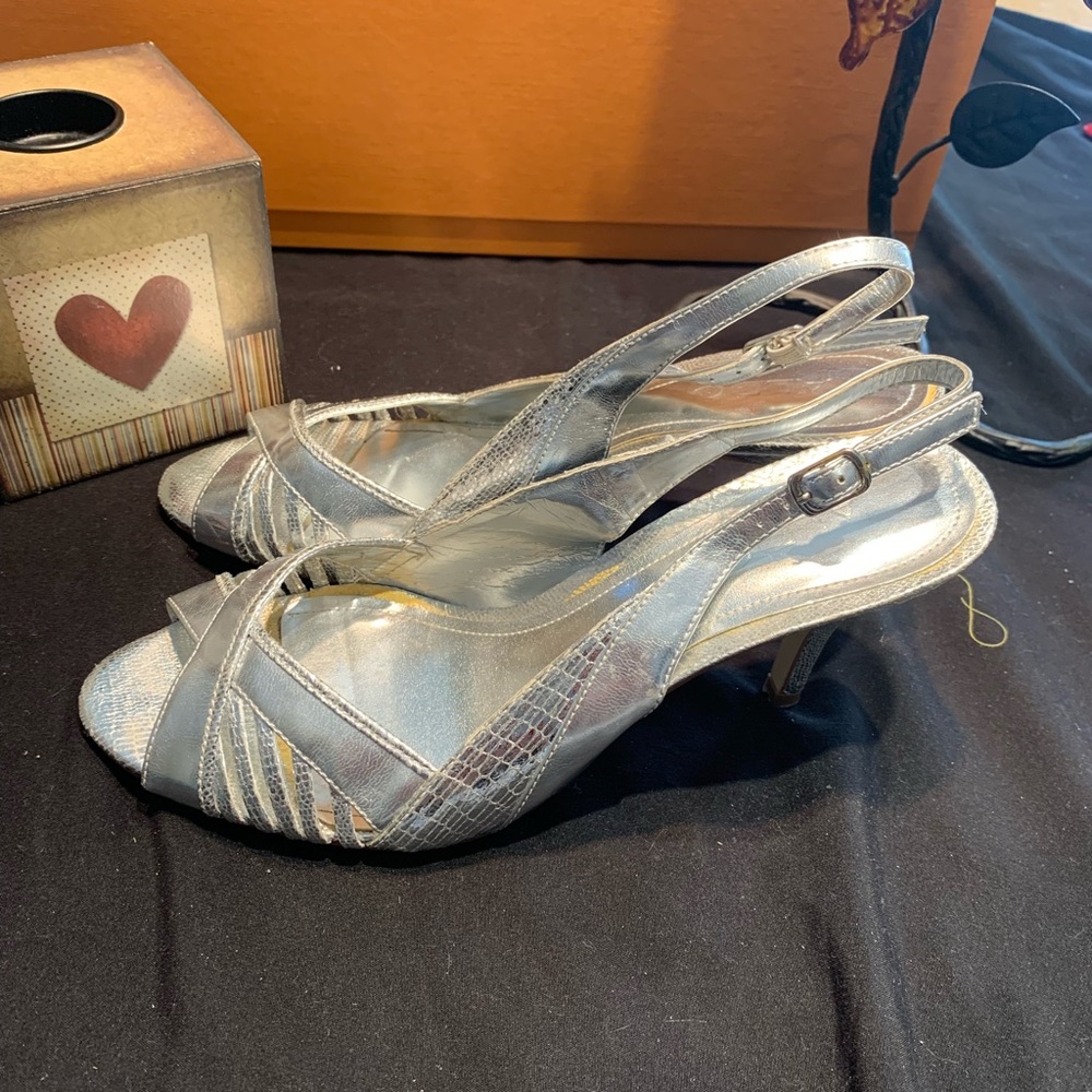 Aldo 👠 heels - Picture 2 of 3